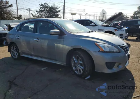 2014 Nissan Sentra z USA, uszkodzony, nr VIN 3N1AB7AP0EY272082